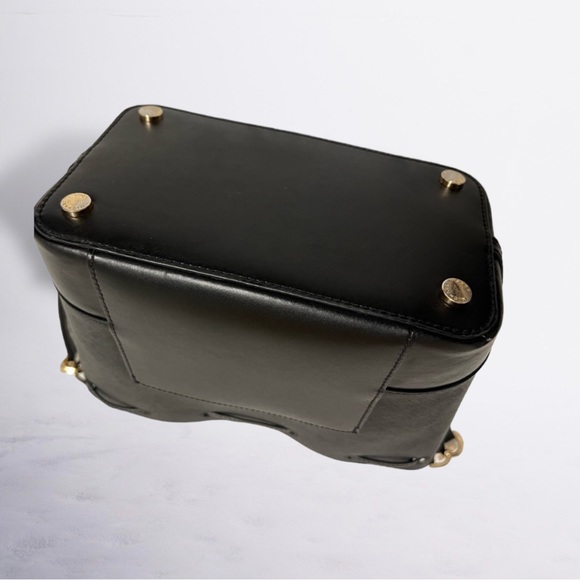 Michael Kors Purse - Picture 3 of 6